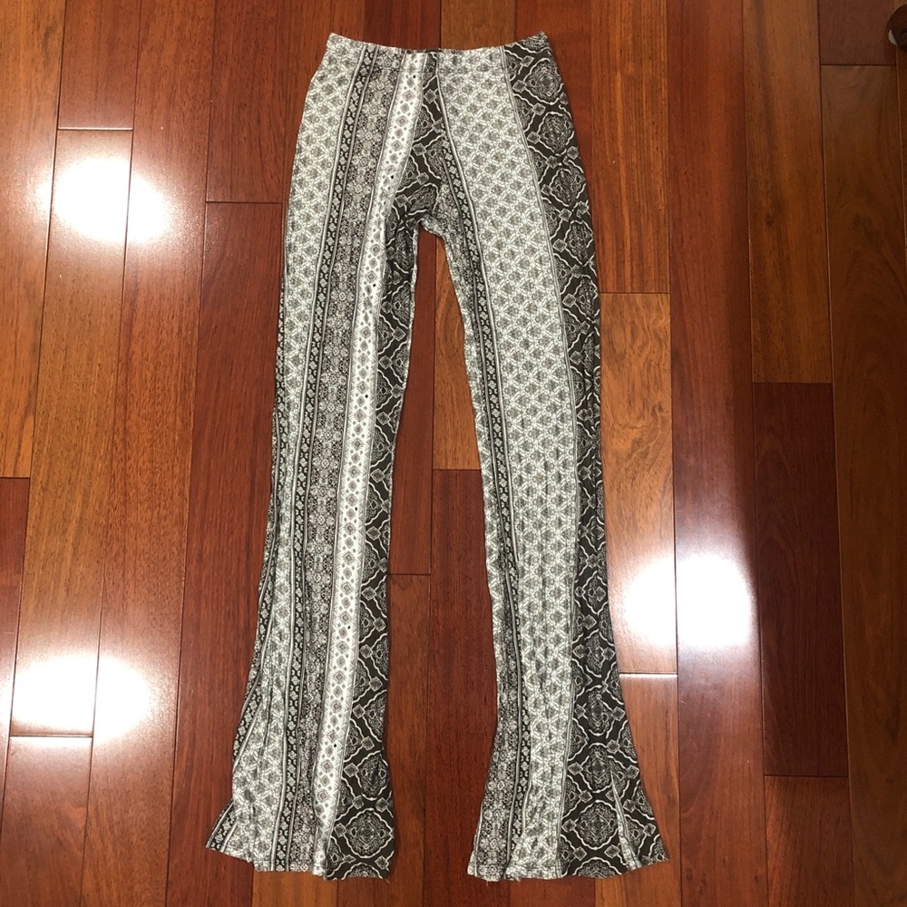 LA Gypsy Boho Paisley Flare Pants Medium